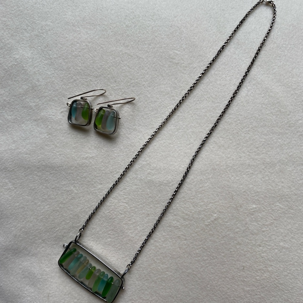 Elegant sterling Silver and sea glass Jewelry Set